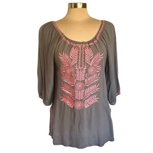Urban Mango Boho Top Gray Coral Embroidery Size M Peasant Gypsy Casual - flaw